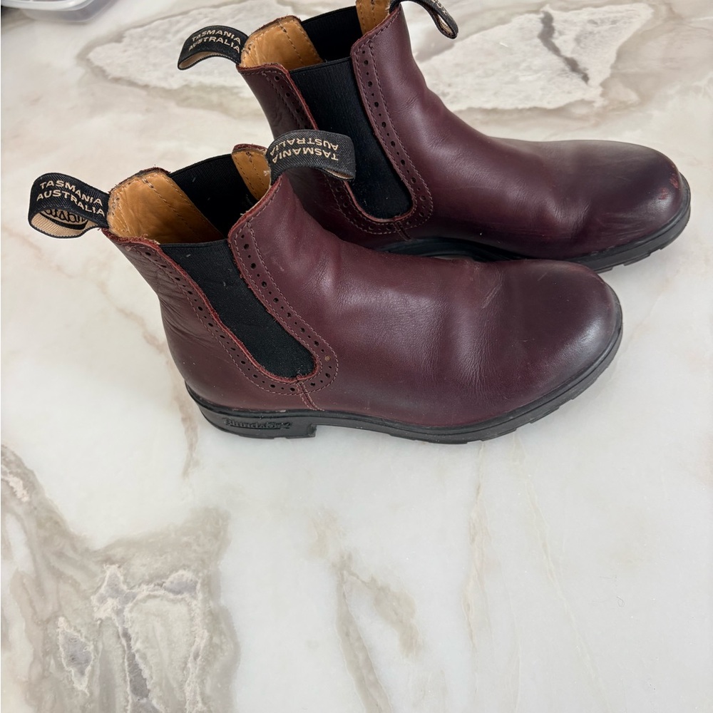 Blundstones